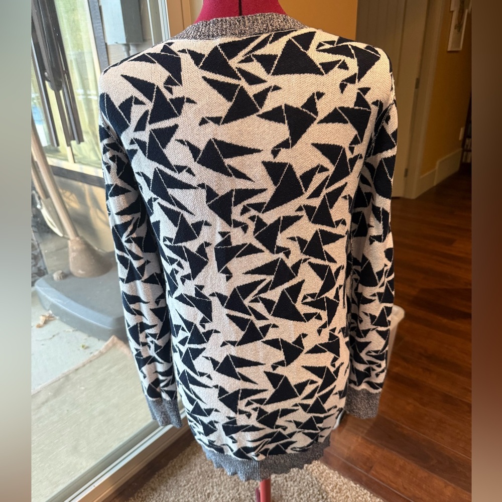 Reversible Origami Cardigan - Picture 2 of 6